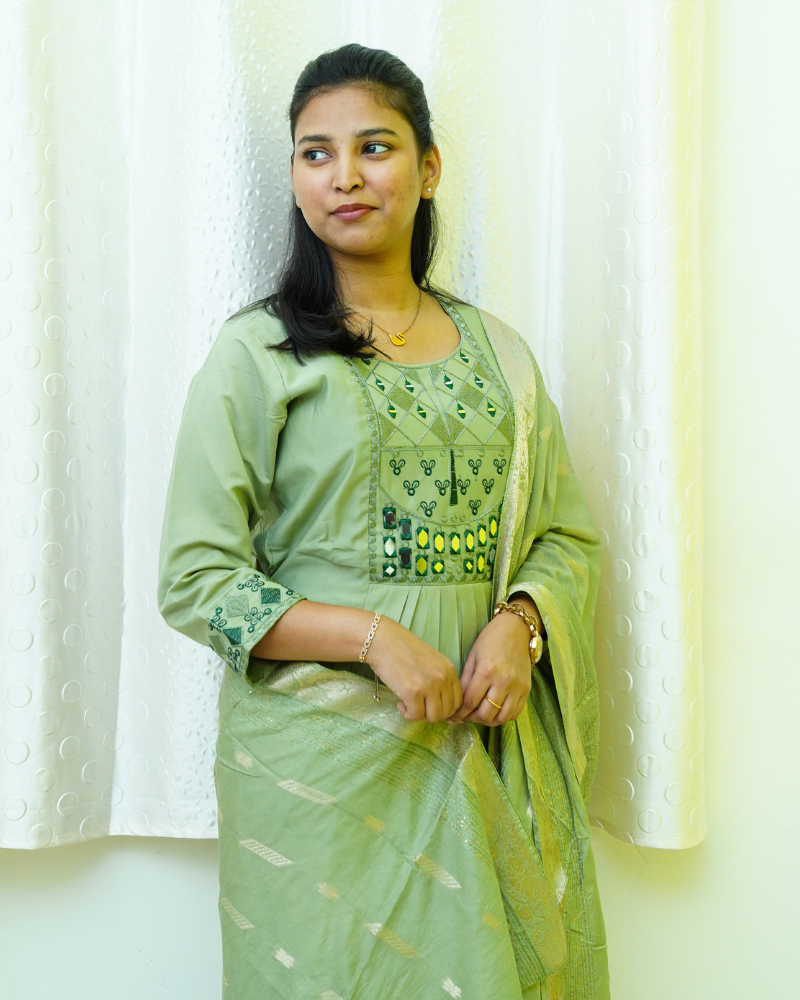 Roman Silk 3 Piece Set